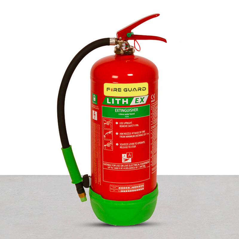 Red 9l lithium fire extinguisher with green nozzle on a white background